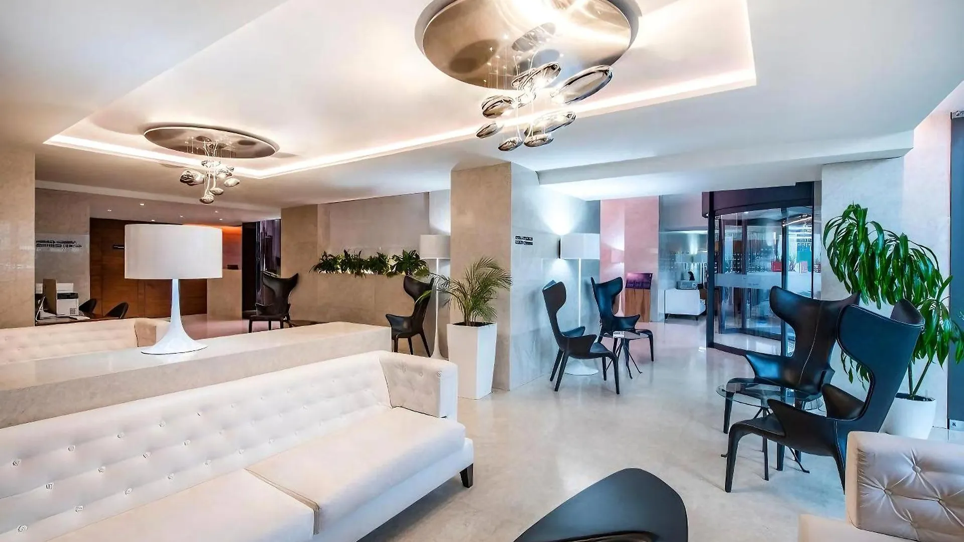 Alliance Palace Marriott Batumi 0*,