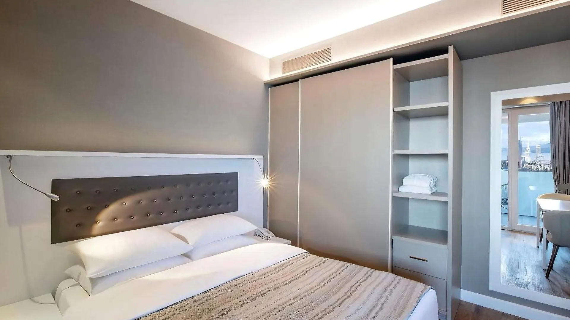 Alliance Palace Marriott Batumi 0*,