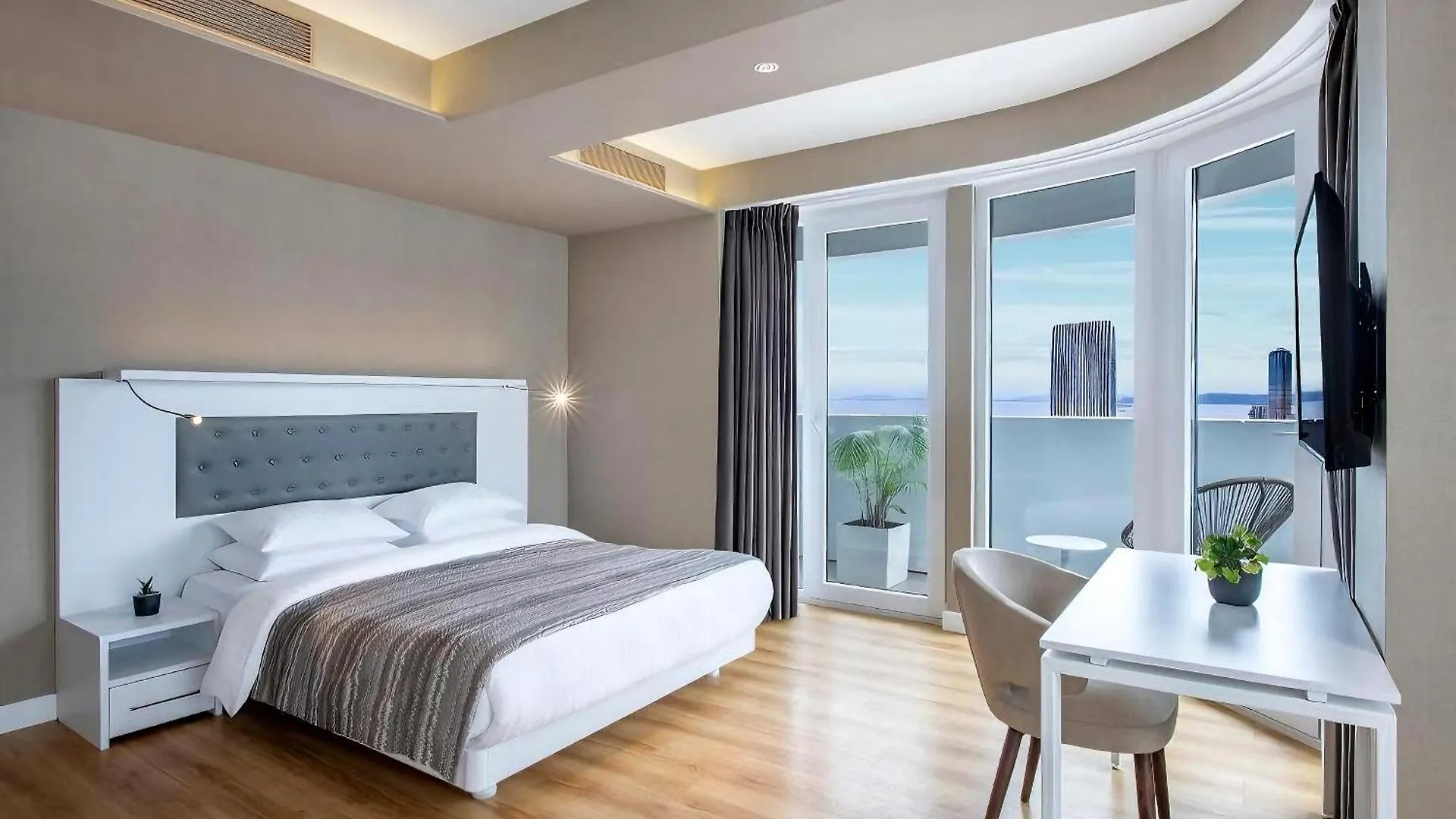 Alliance Palace Marriott Batumi Lägenhet